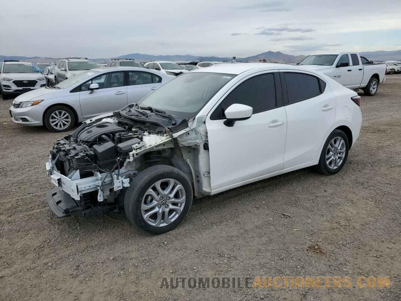 3MYDLBYV5HY166957 TOYOTA YARIS 2017