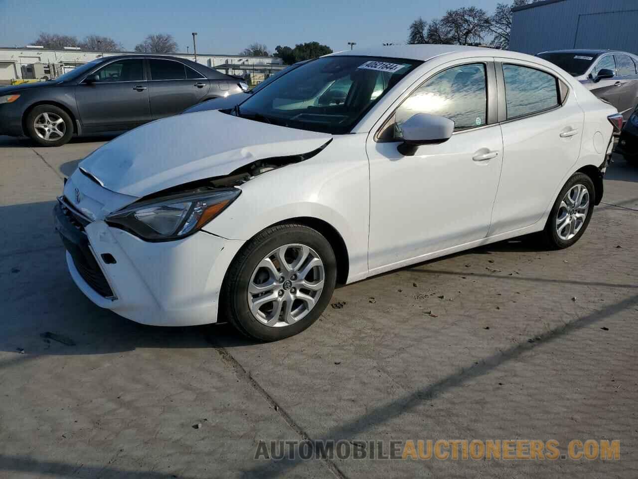 3MYDLBYV5HY176968 TOYOTA YARIS 2017