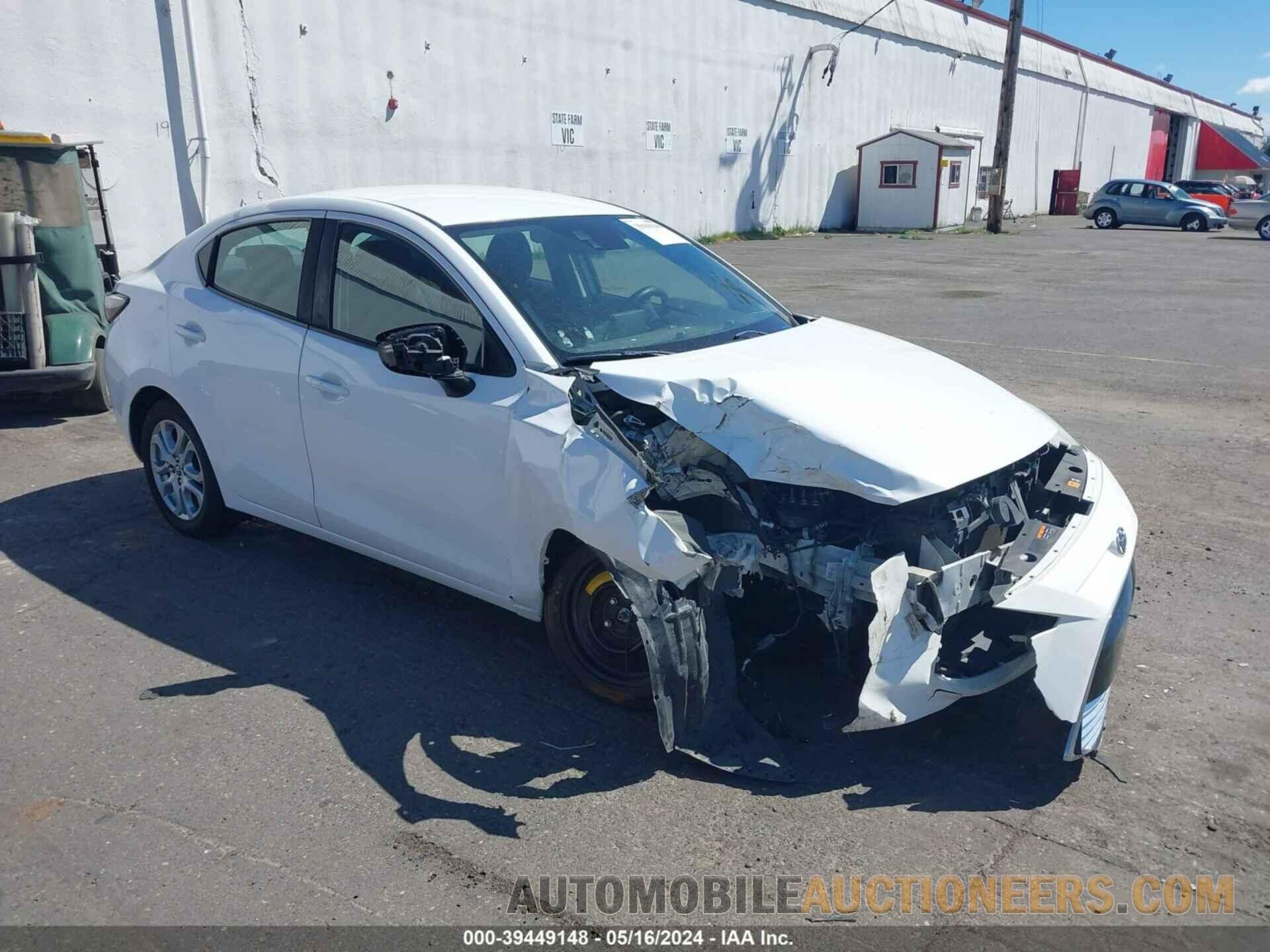 3MYDLBYV5HY181183 TOYOTA YARIS IA 2017