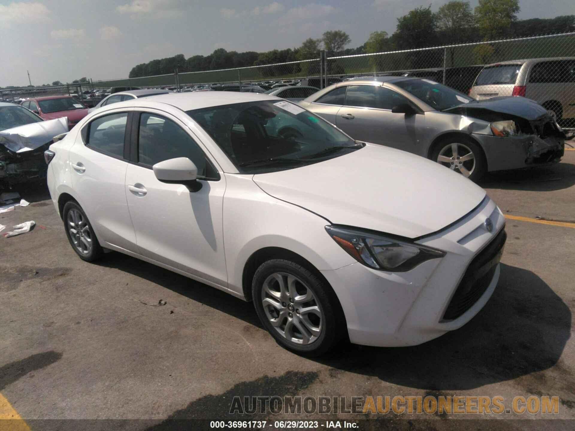 3MYDLBYV5HY184746 TOYOTA YARIS IA 2017