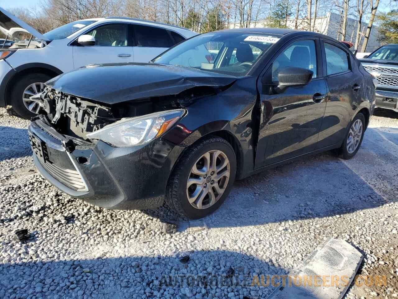 3MYDLBYV5JY305894 TOYOTA YARIS 2018