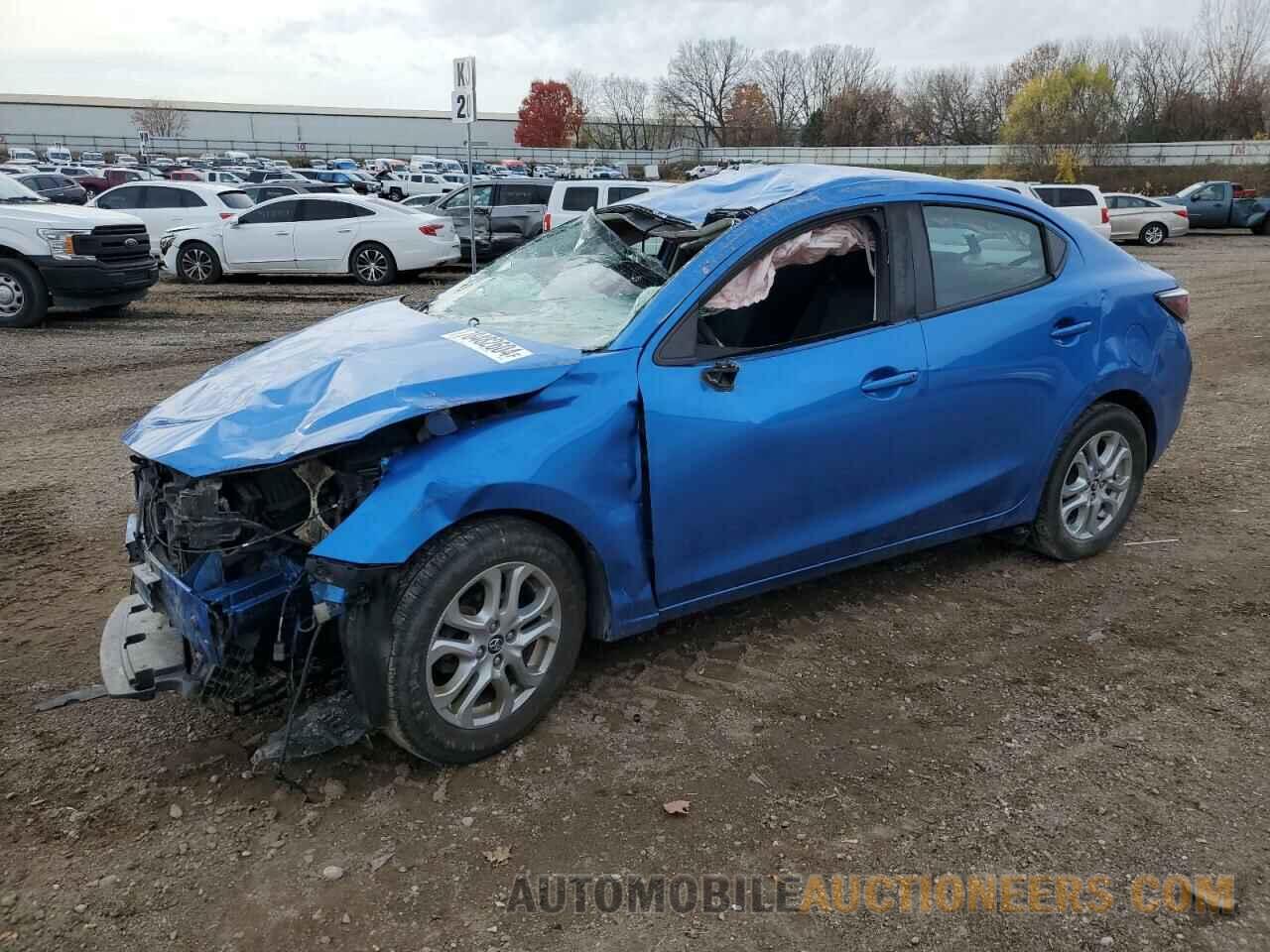 3MYDLBYV5JY313302 TOYOTA YARIS 2018