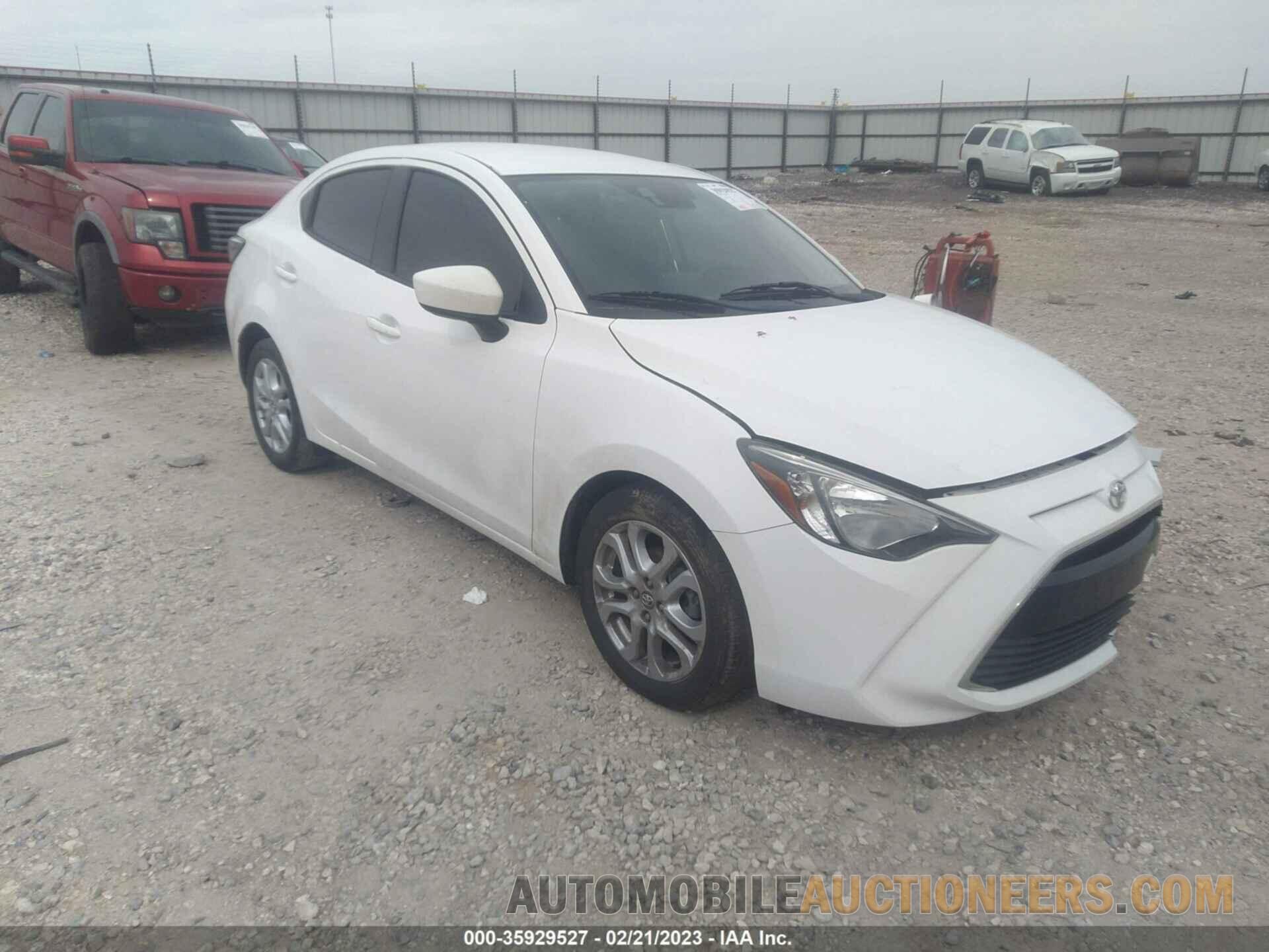 3MYDLBYV5JY324316 TOYOTA YARIS IA 2018