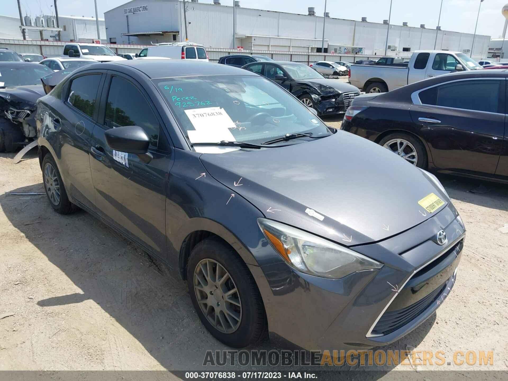 3MYDLBYV5JY324848 TOYOTA YARIS IA 2018