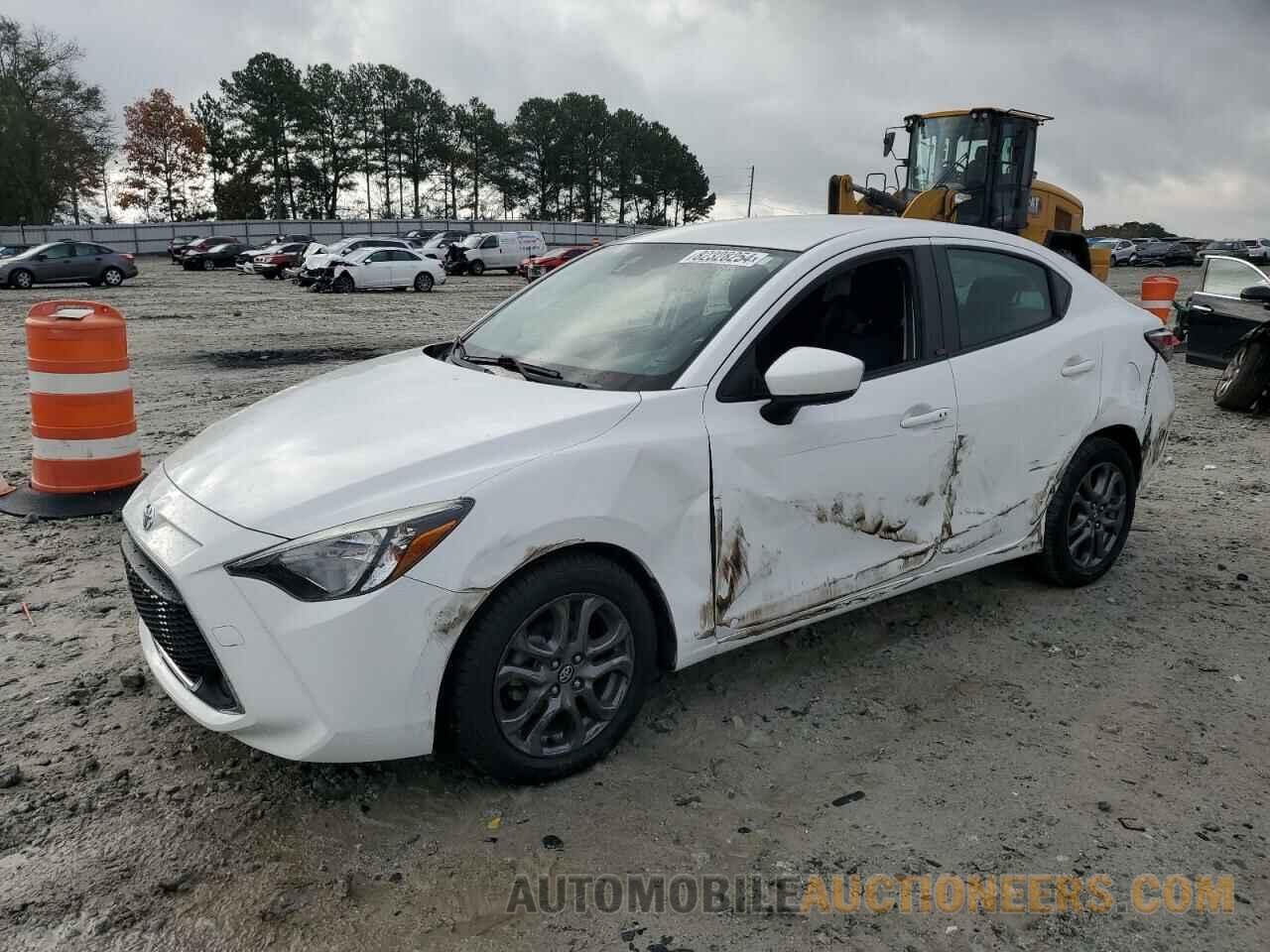 3MYDLBYV5KY516353 TOYOTA YARIS 2019