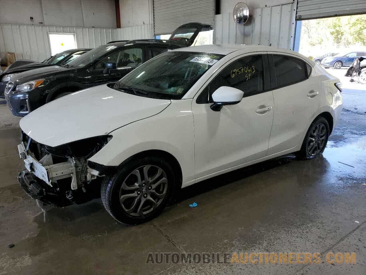 3MYDLBYV5KY519804 TOYOTA YARIS 2019