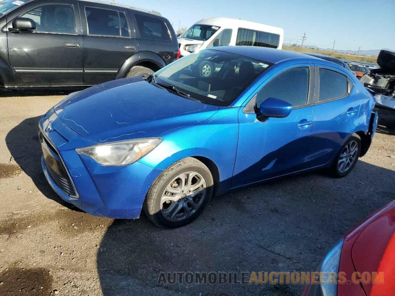 3MYDLBYV6HY155627 TOYOTA YARIS 2017