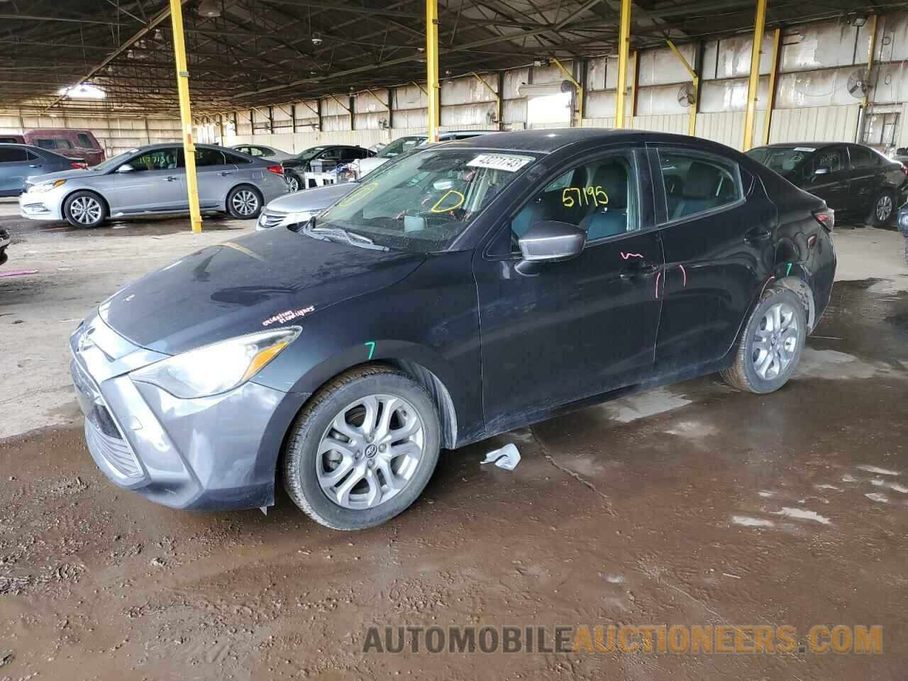 3MYDLBYV6HY165722 TOYOTA YARIS 2017