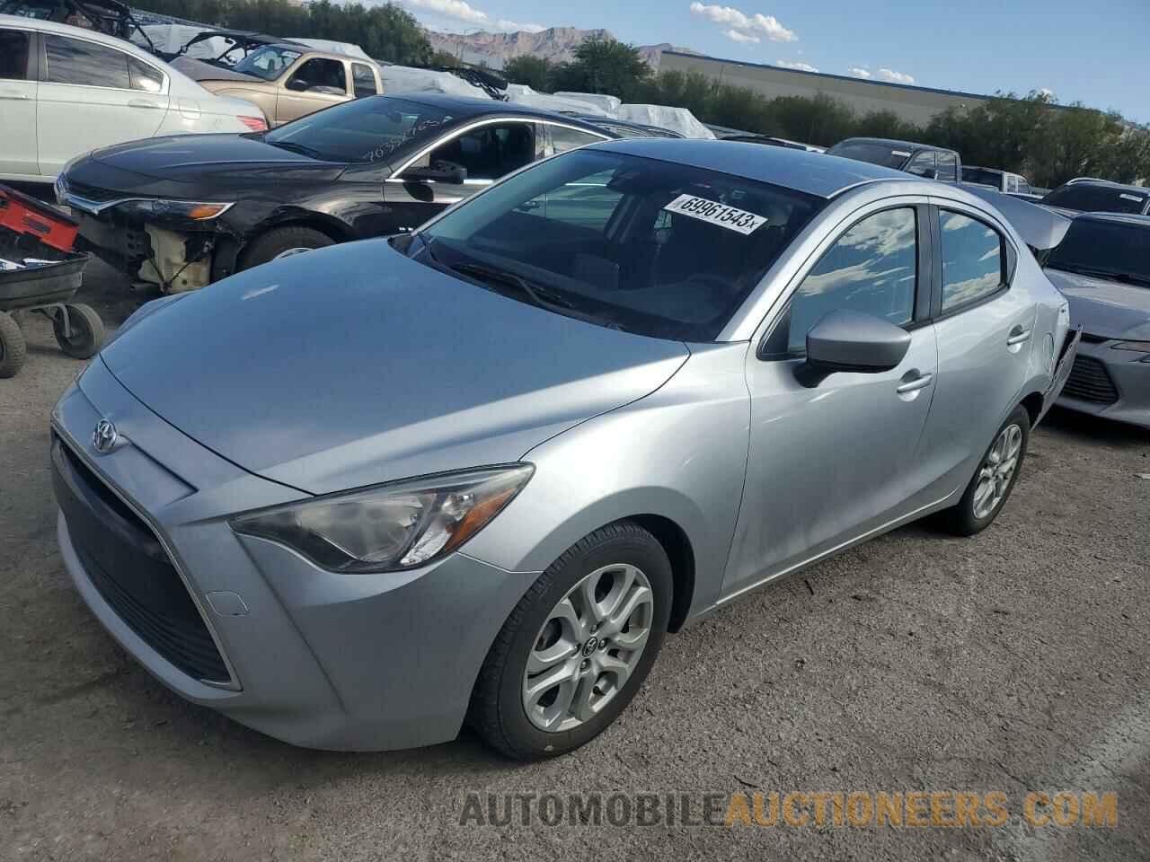 3MYDLBYV6JY321859 TOYOTA YARIS 2018