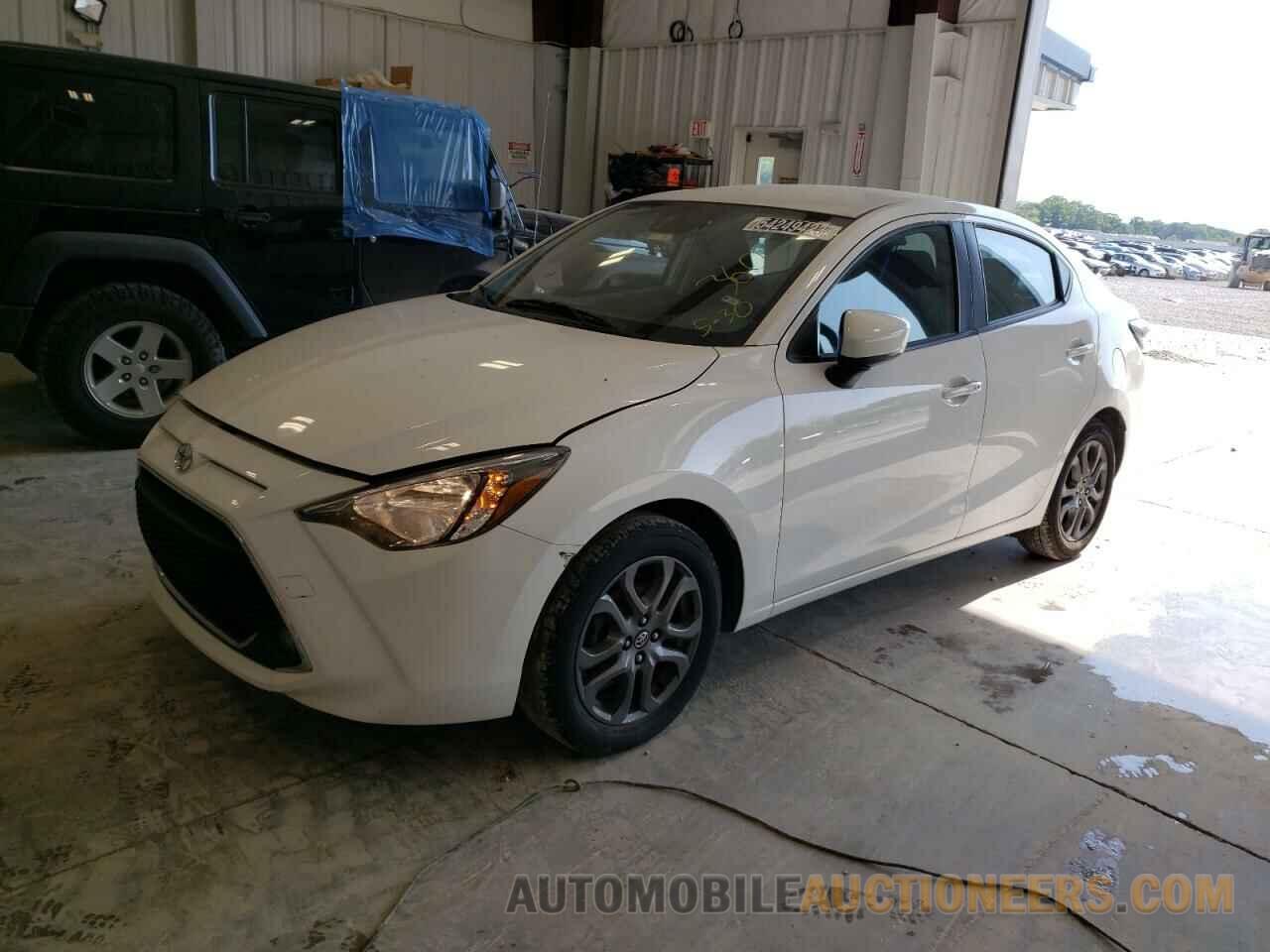 3MYDLBYV6KY522548 TOYOTA YARIS 2019