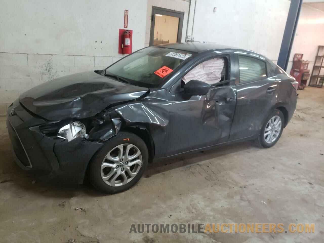 3MYDLBYV7HY151814 TOYOTA YARIS 2017