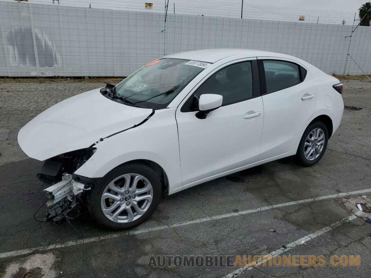 3MYDLBYV7HY169116 TOYOTA YARIS 2017