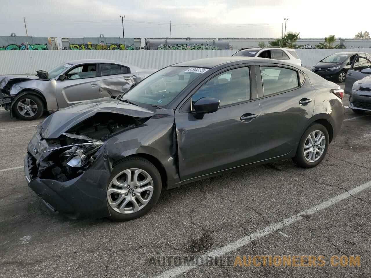 3MYDLBYV7HY174753 TOYOTA YARIS 2017