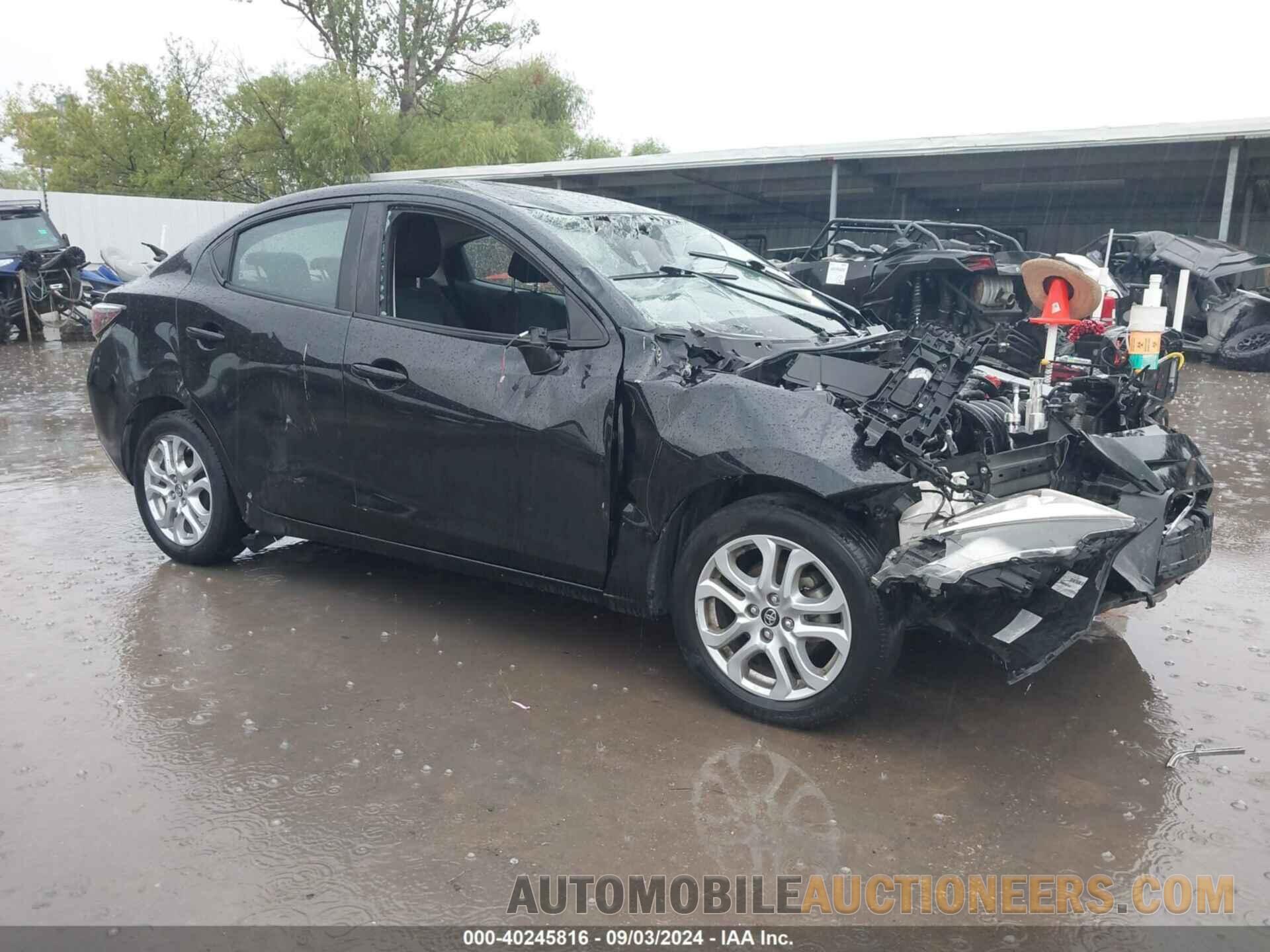 3MYDLBYV7JY303497 TOYOTA YARIS IA 2018