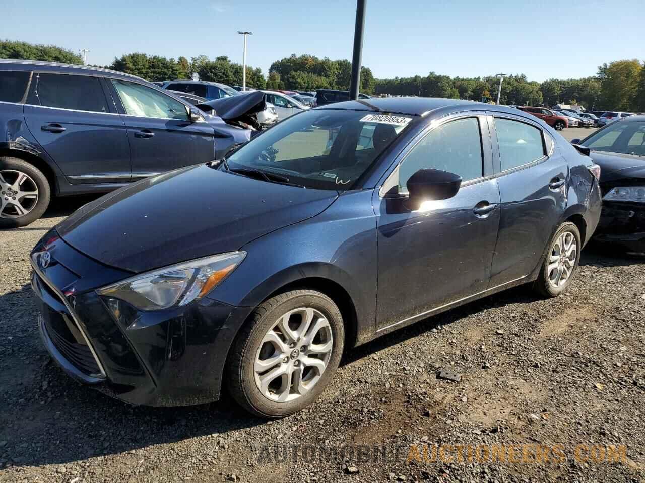 3MYDLBYV7JY304035 TOYOTA YARIS 2018