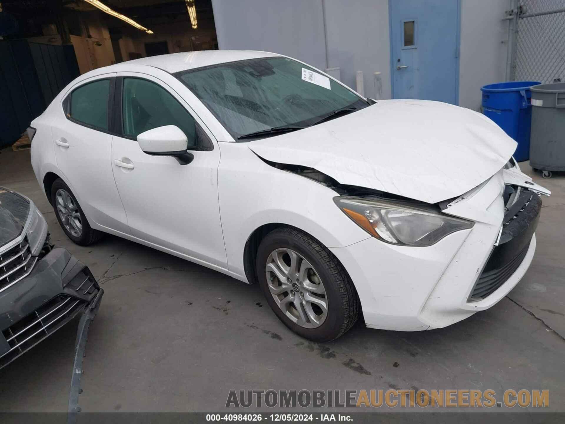 3MYDLBYV7JY309140 TOYOTA YARIS IA 2018