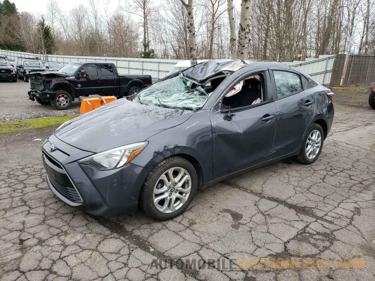 3MYDLBYV7JY310059 TOYOTA YARIS 2018