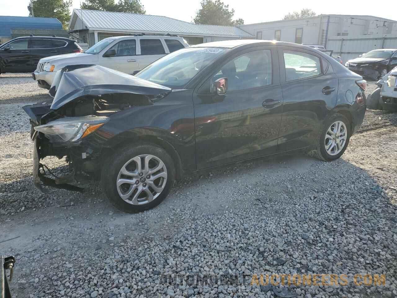 3MYDLBYV7JY315536 TOYOTA YARIS 2018