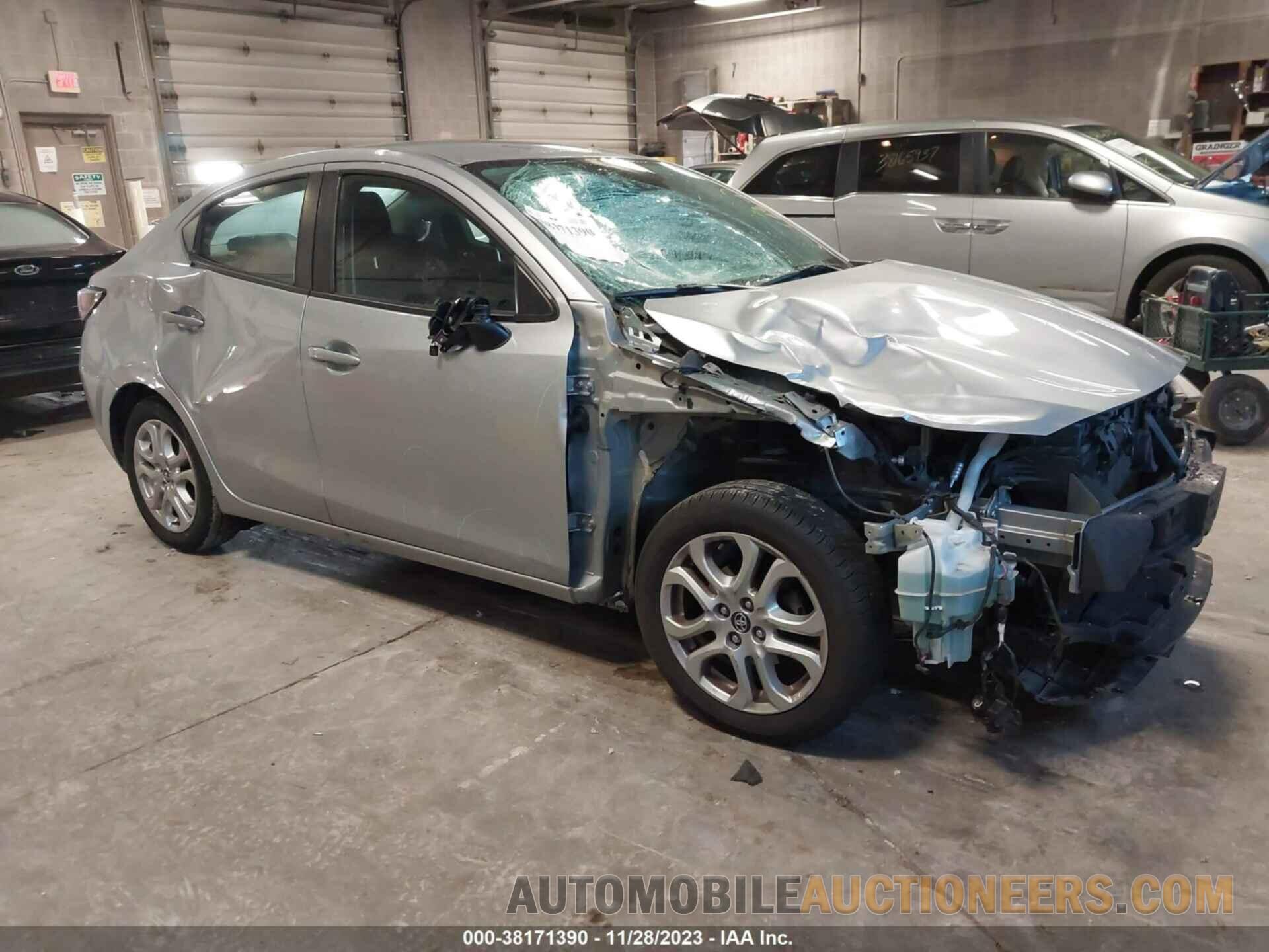 3MYDLBYV7JY331512 TOYOTA YARIS IA 2018