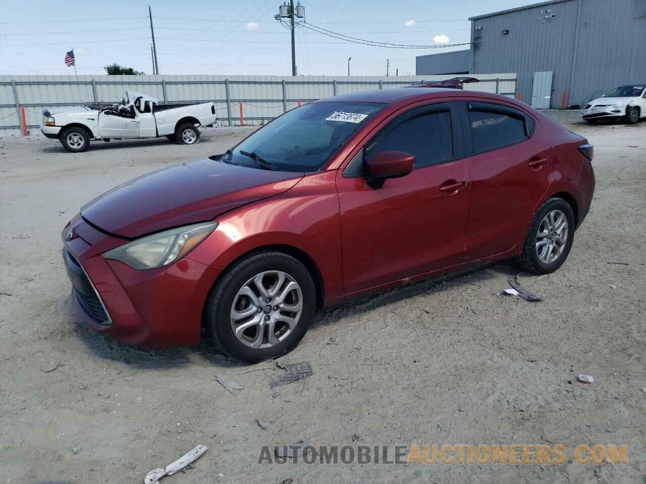 3MYDLBYV7JY333373 TOYOTA YARIS 2018