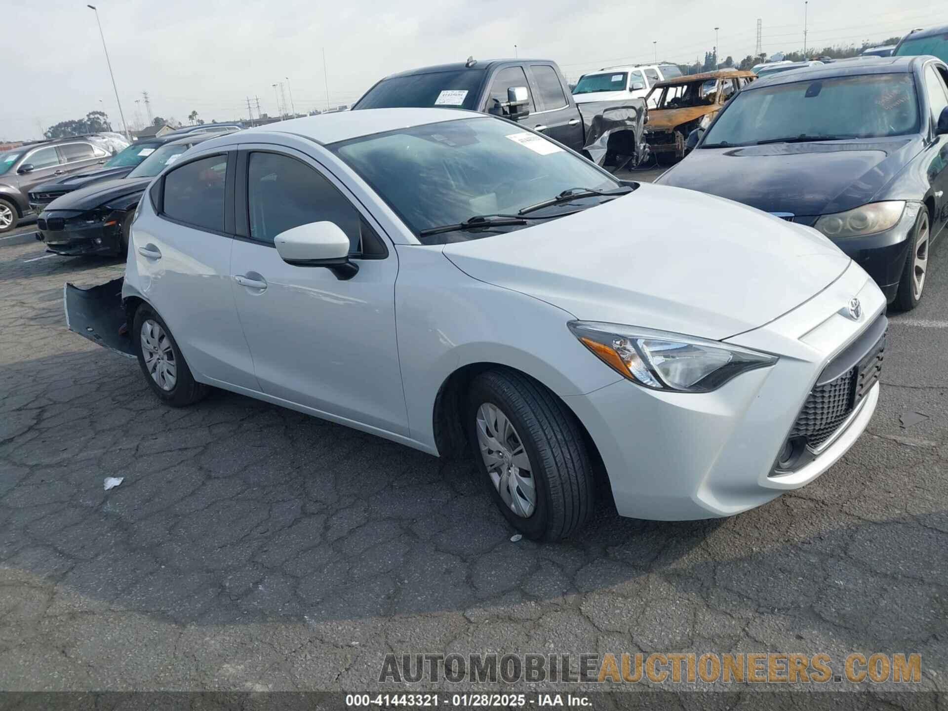 3MYDLBYV7KY508268 TOYOTA YARIS 2019