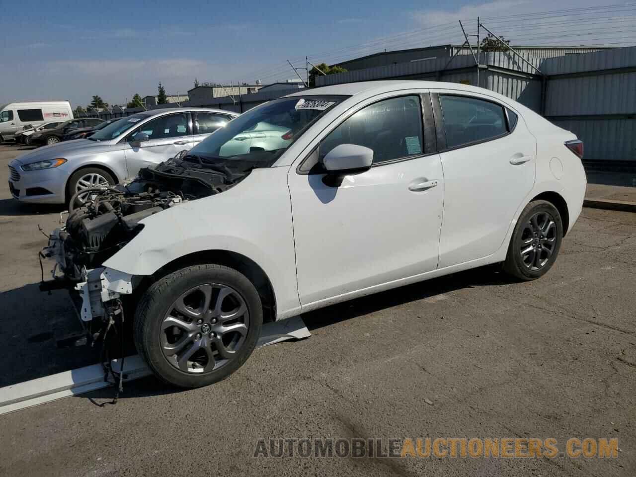 3MYDLBYV7KY521859 TOYOTA YARIS 2019