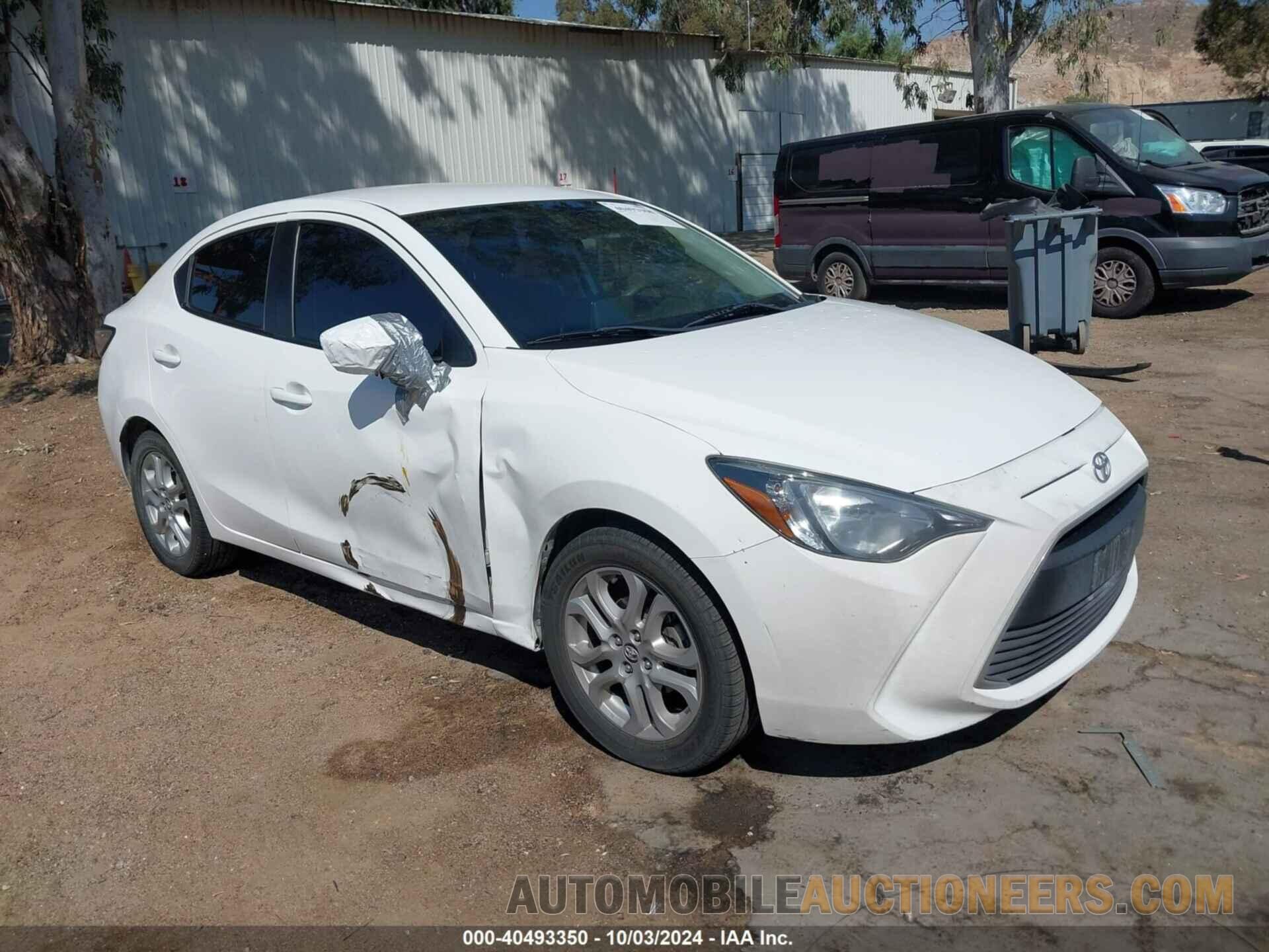 3MYDLBYV8HY183042 TOYOTA YARIS IA 2017