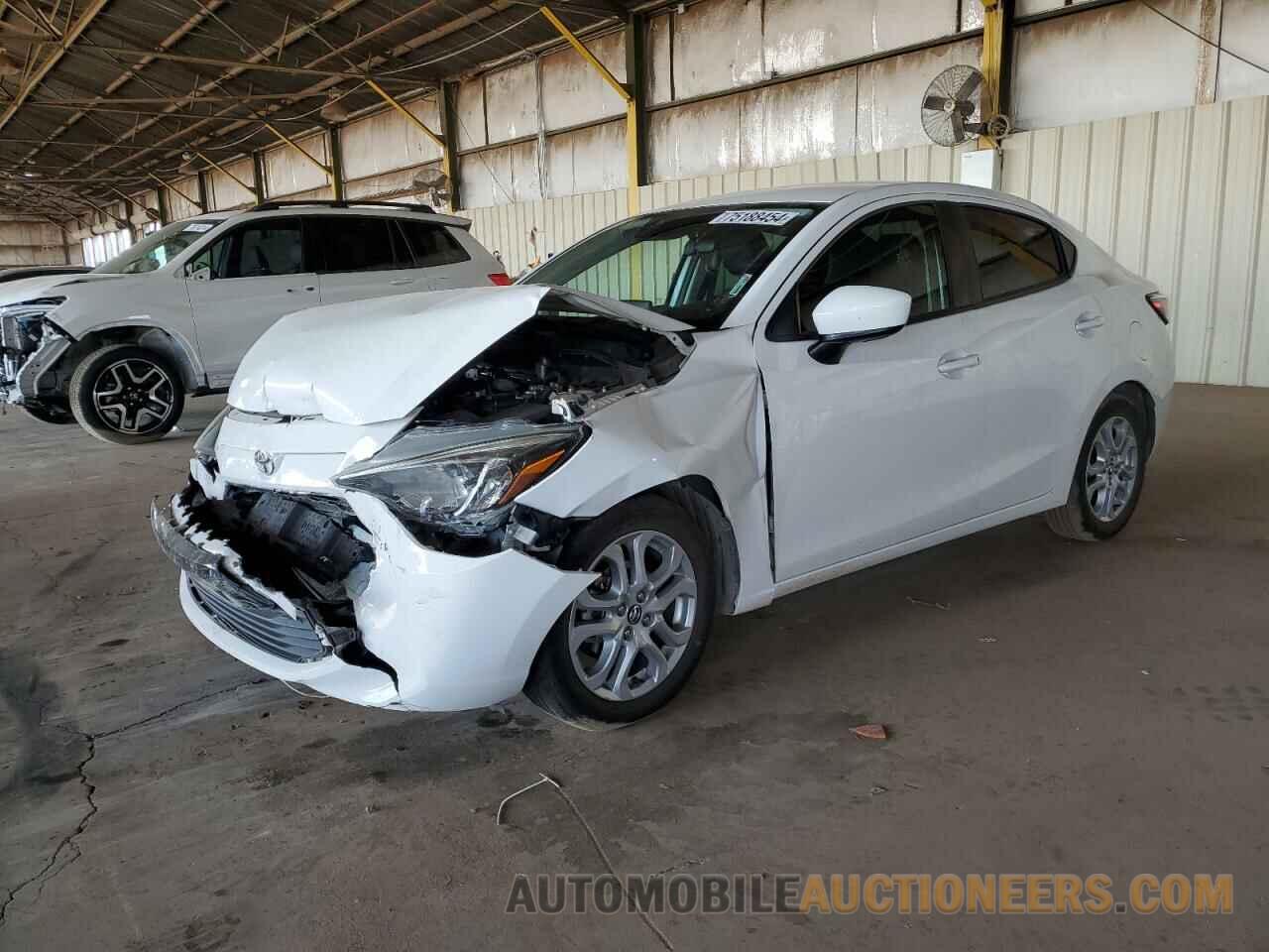 3MYDLBYV8HY186295 TOYOTA YARIS 2017