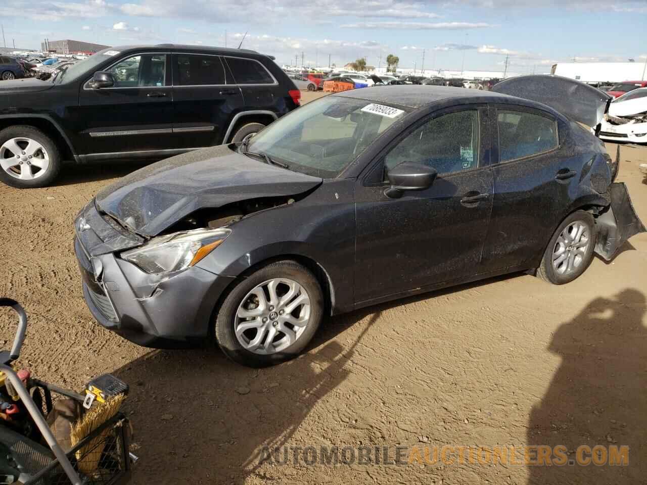 3MYDLBYV8JY305842 TOYOTA YARIS 2018