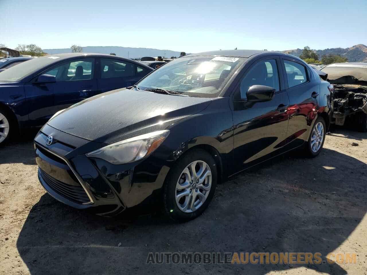 3MYDLBYV8JY309910 TOYOTA YARIS 2018