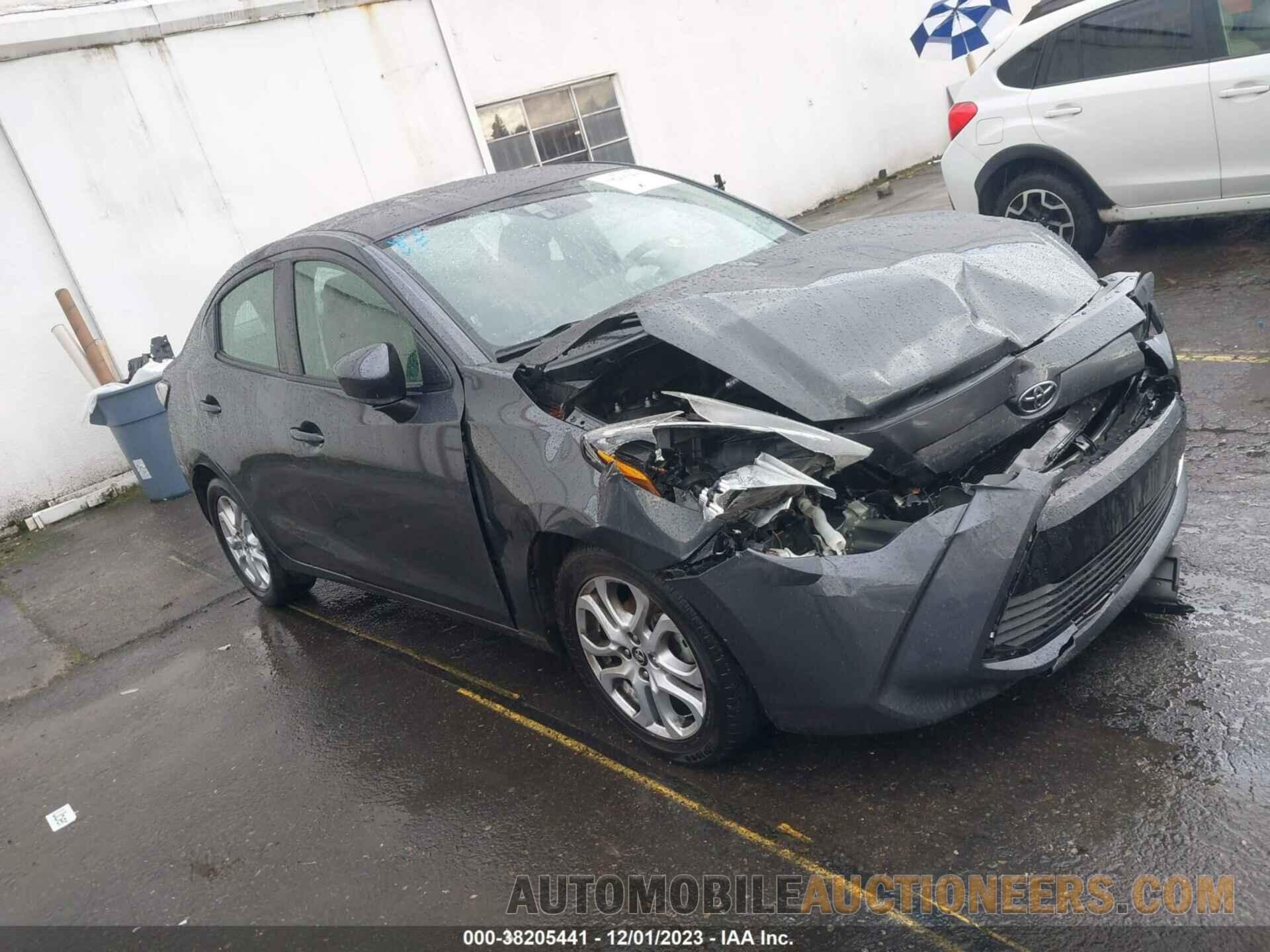 3MYDLBYV8JY311673 TOYOTA YARIS IA 2018