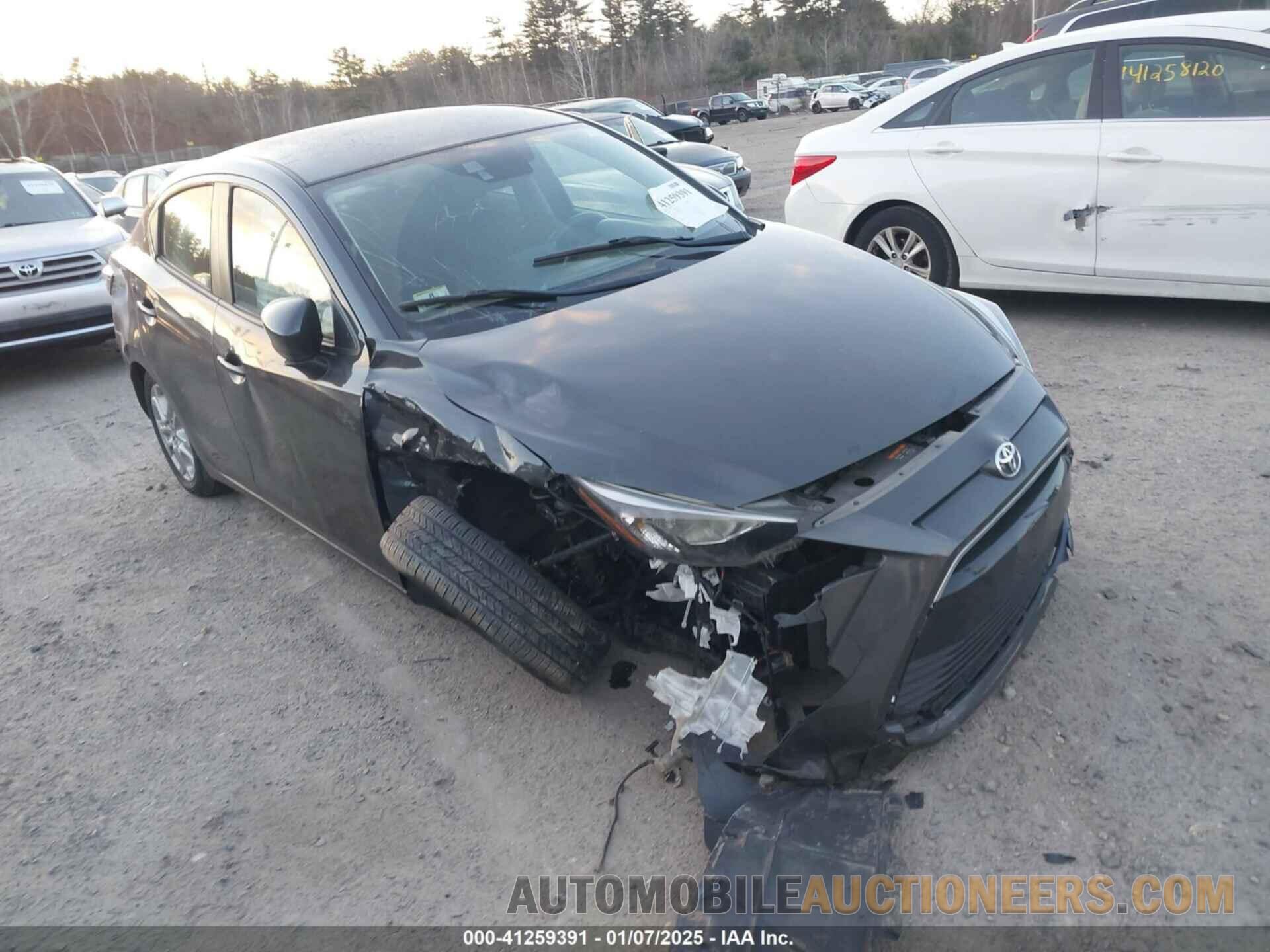 3MYDLBYV8JY314864 TOYOTA YARIS IA 2018