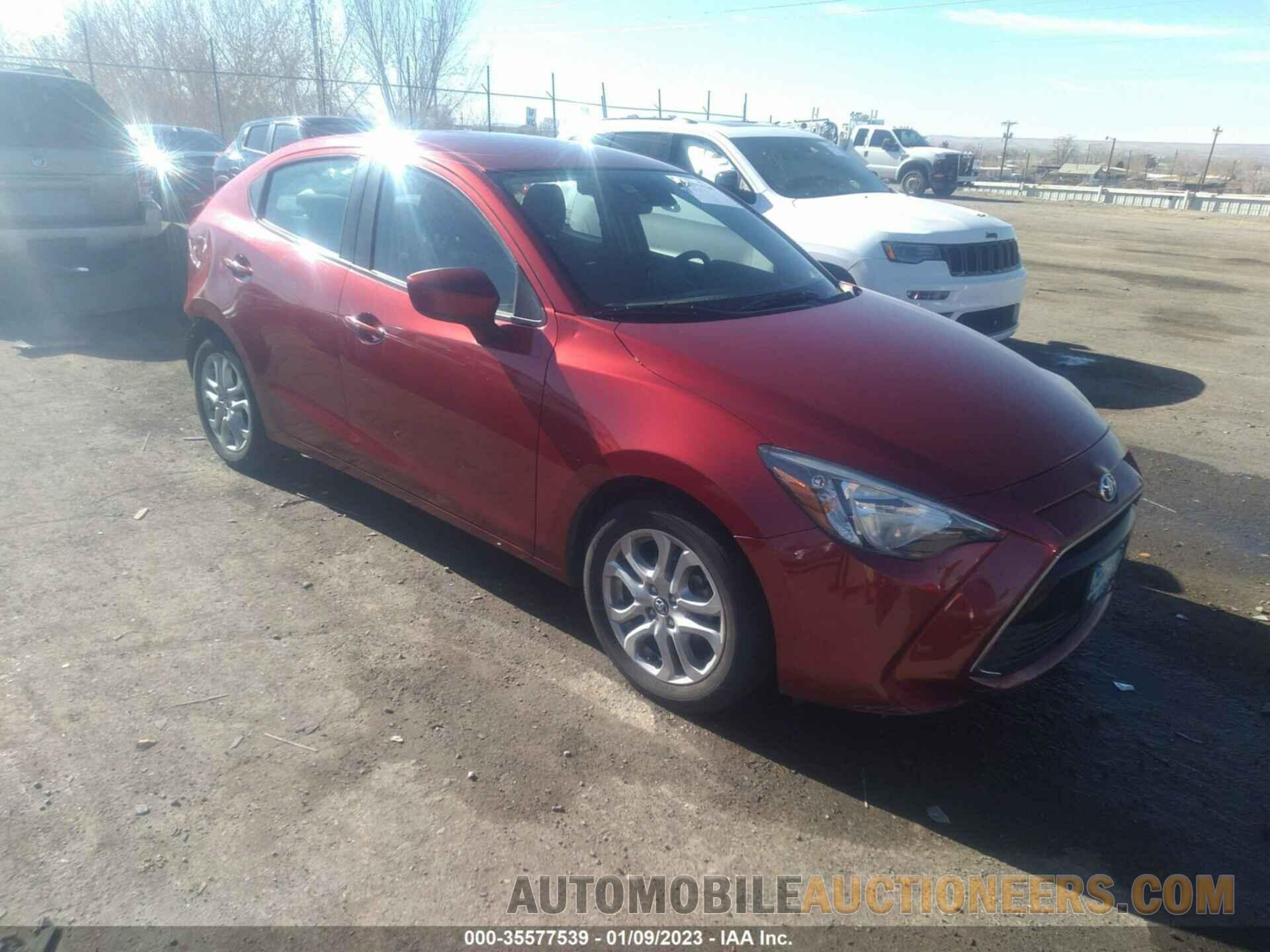 3MYDLBYV8JY322009 TOYOTA YARIS IA 2018