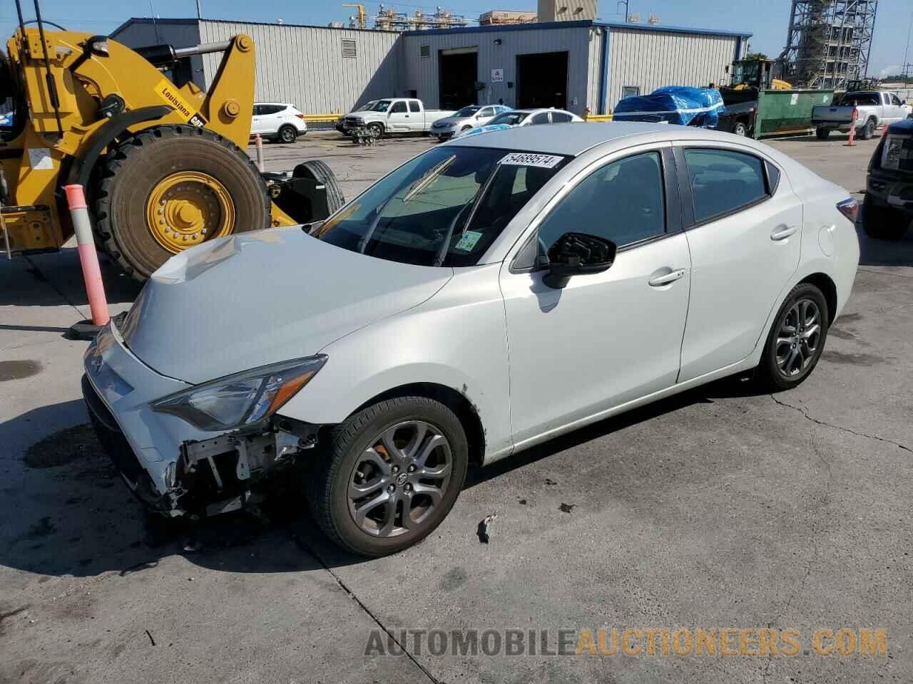 3MYDLBYV8KY522910 TOYOTA YARIS 2019