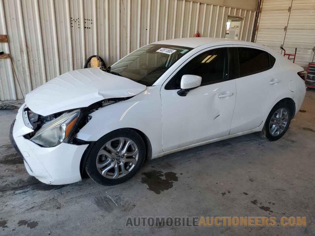 3MYDLBYV9HY171918 TOYOTA YARIS 2017