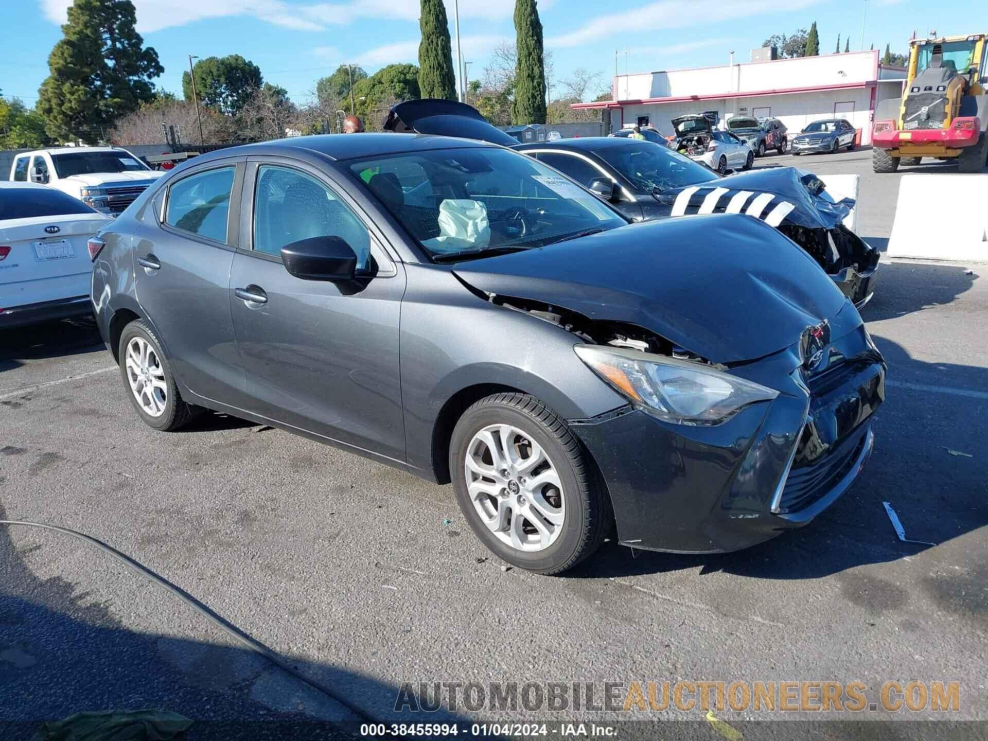 3MYDLBYV9HY173880 TOYOTA YARIS IA 2017