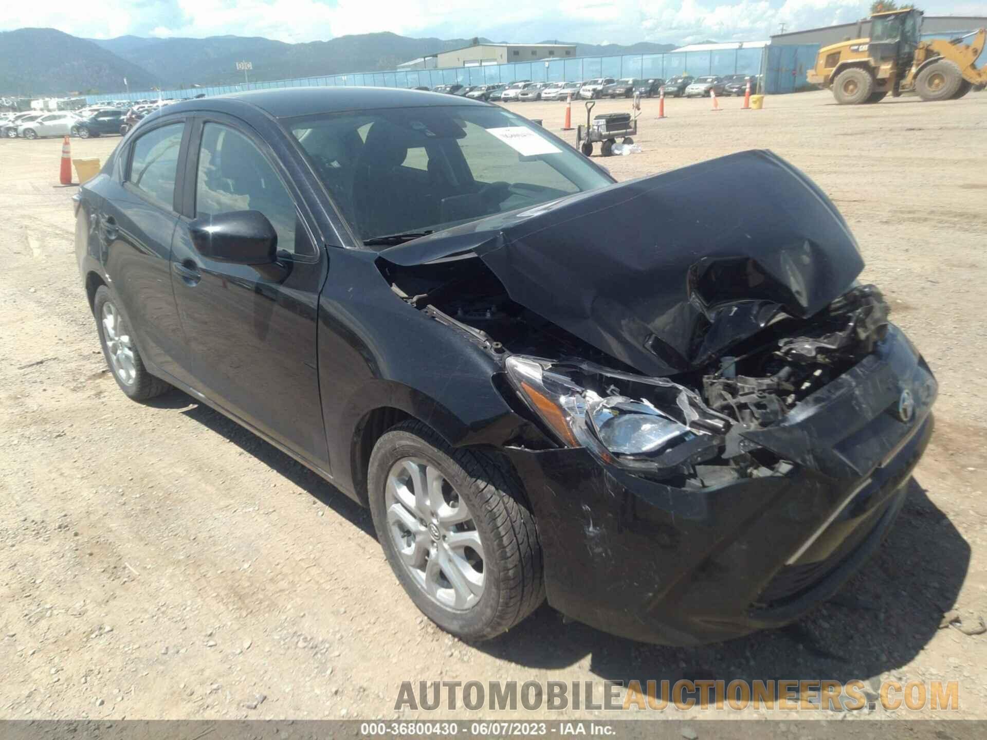 3MYDLBYV9HY176455 TOYOTA YARIS IA 2017