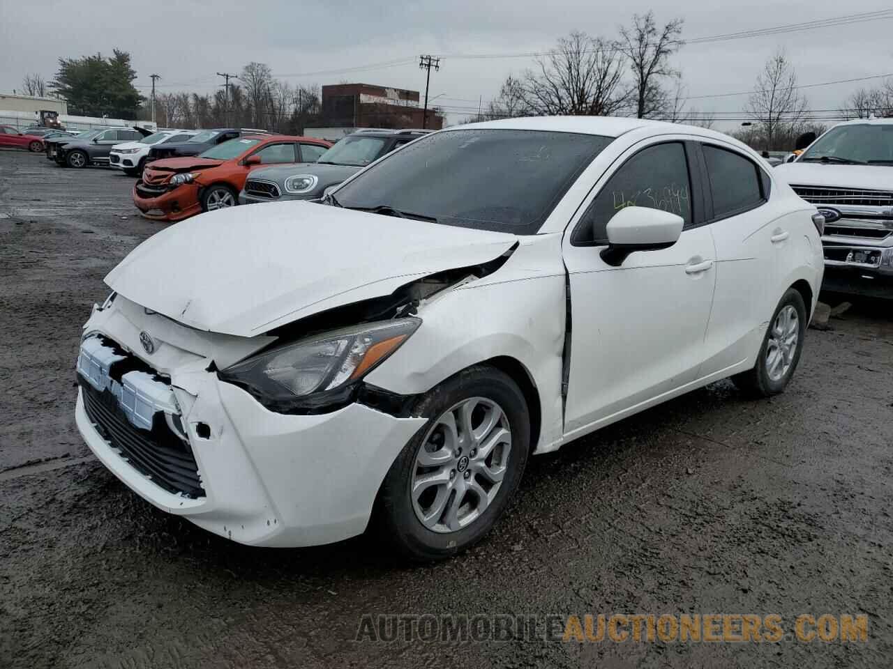 3MYDLBYV9HY191098 TOYOTA YARIS 2017