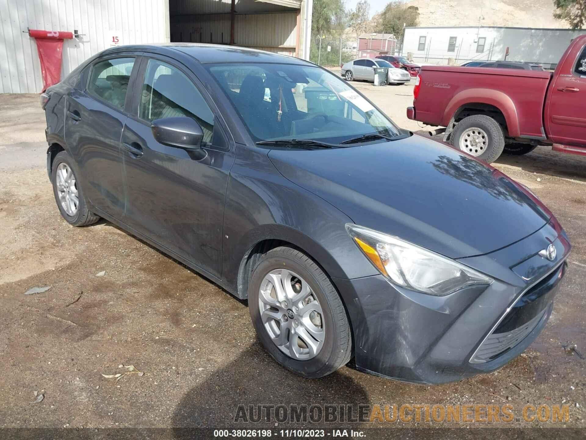 3MYDLBYV9JY304098 TOYOTA YARIS IA 2018