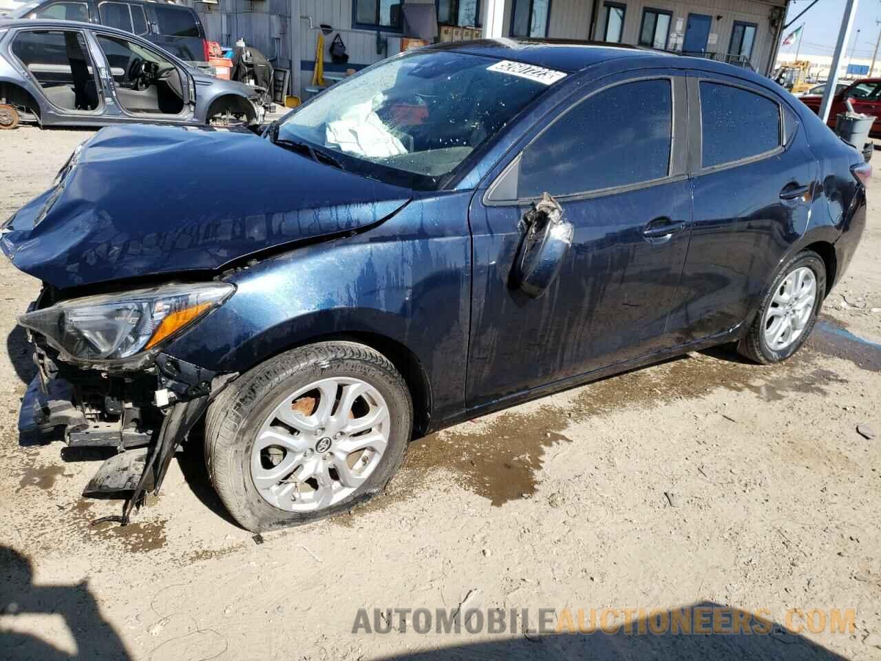 3MYDLBYV9JY312671 TOYOTA YARIS 2018