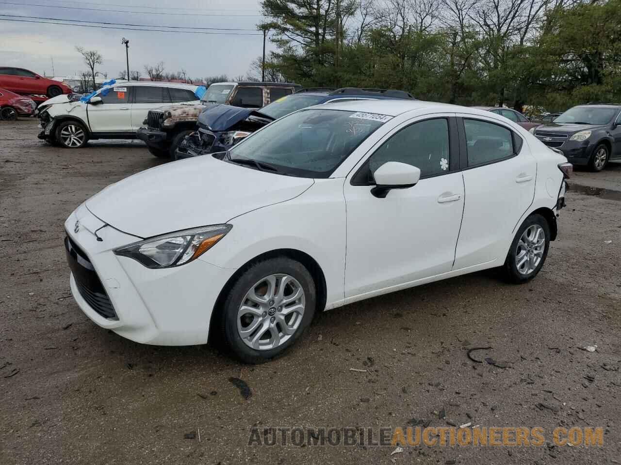 3MYDLBYV9JY329535 TOYOTA YARIS 2018