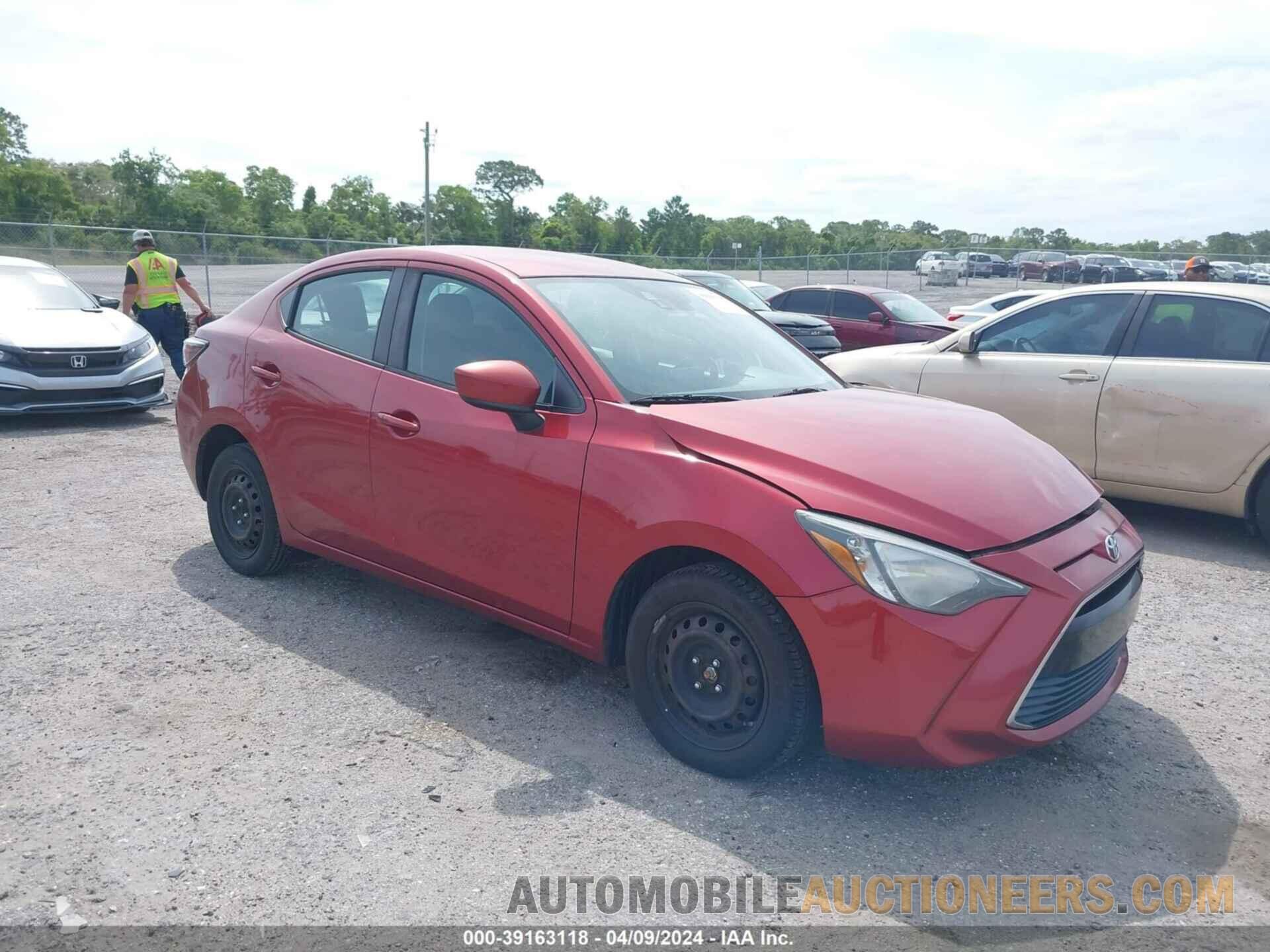 3MYDLBYVXHY163133 TOYOTA YARIS IA 2017