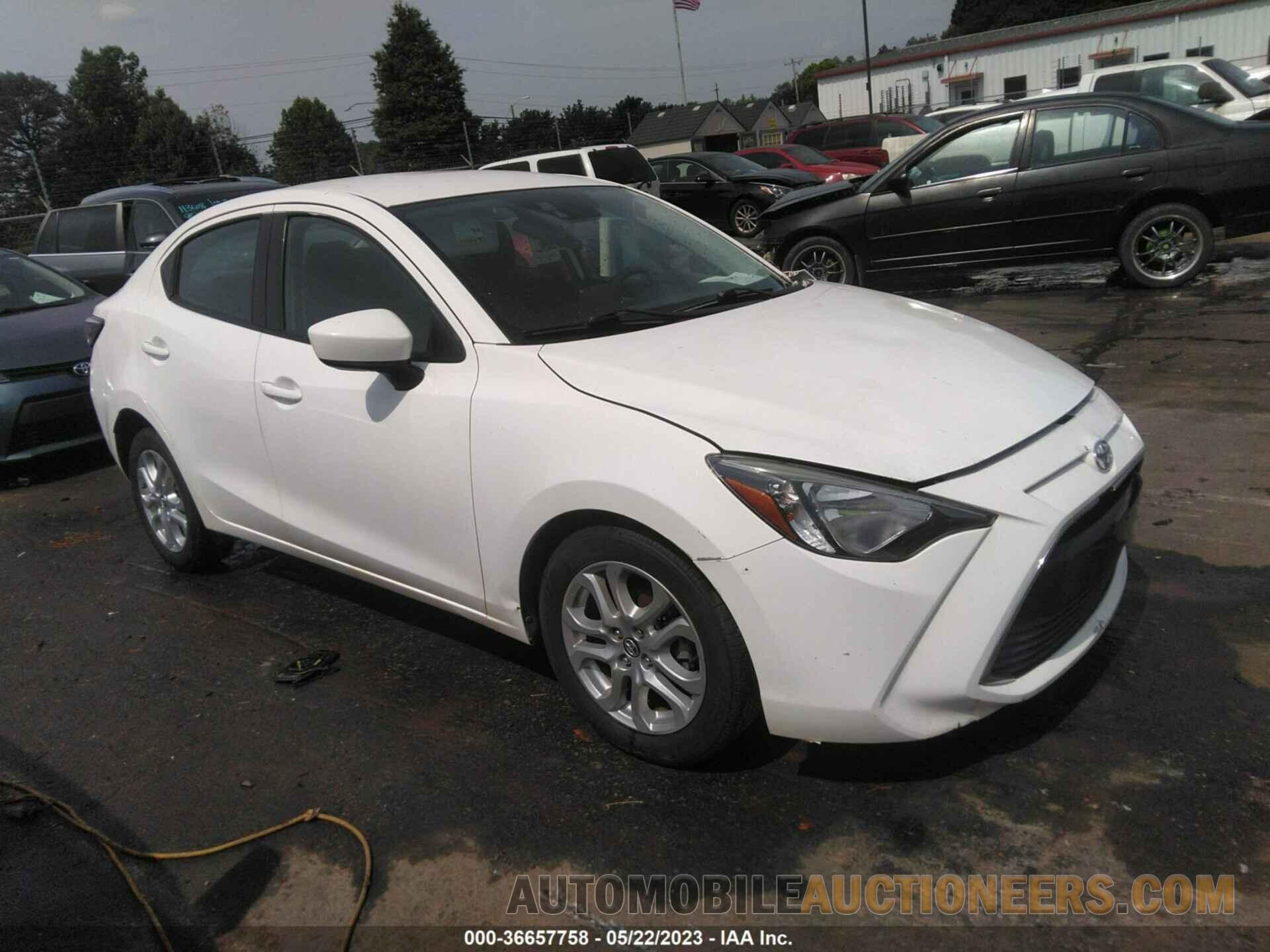 3MYDLBYVXHY175833 TOYOTA YARIS IA 2017