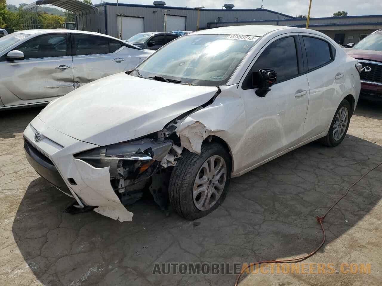 3MYDLBYVXHY178103 TOYOTA YARIS 2017