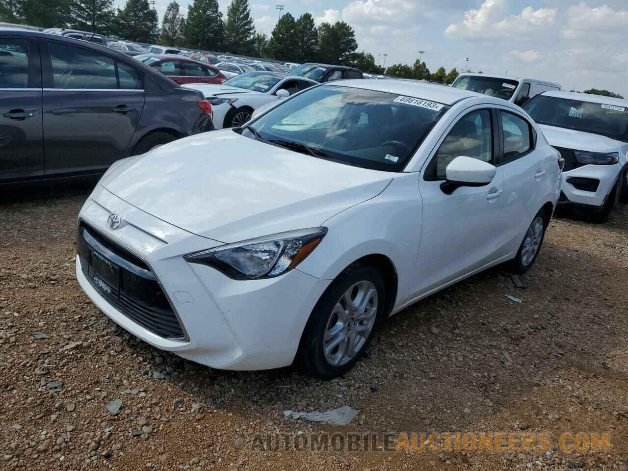 3MYDLBYVXHY192213 TOYOTA YARIS 2017