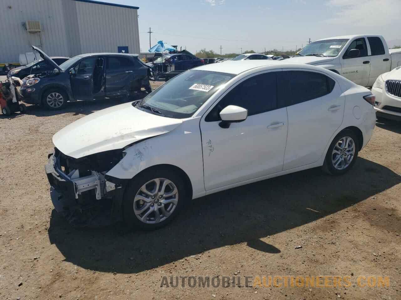 3MYDLBYVXJY310962 TOYOTA YARIS 2018