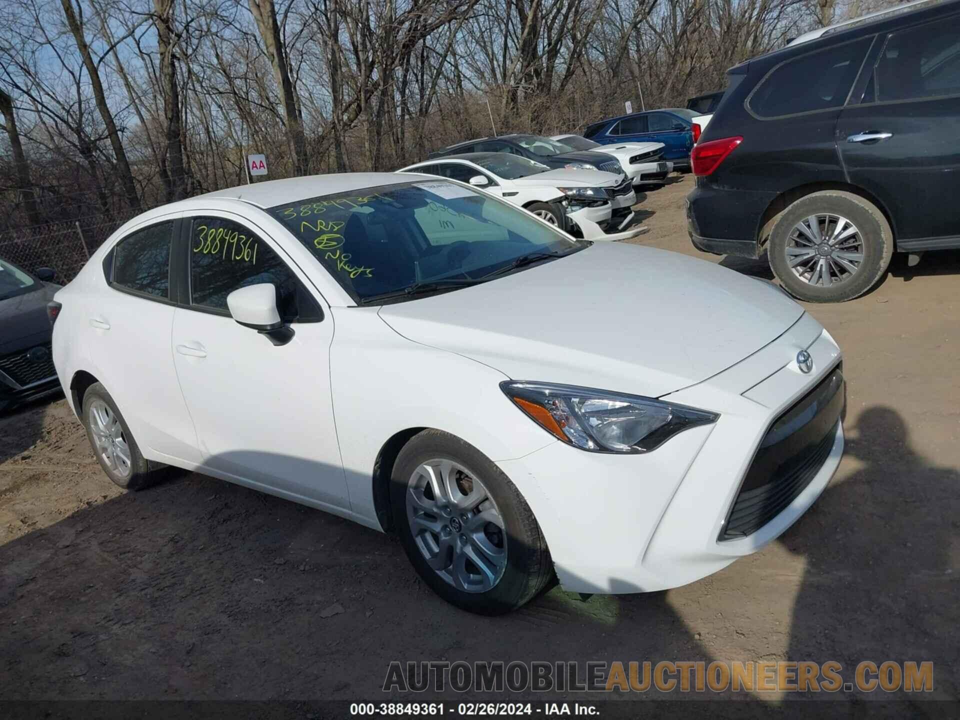 3MYDLBYVXJY313280 TOYOTA YARIS IA 2018