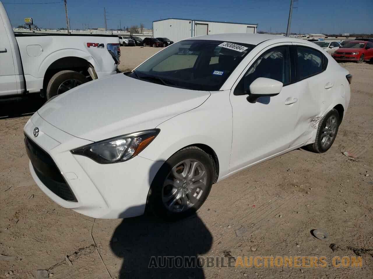 3MYDLBYVXJY313621 TOYOTA YARIS 2018