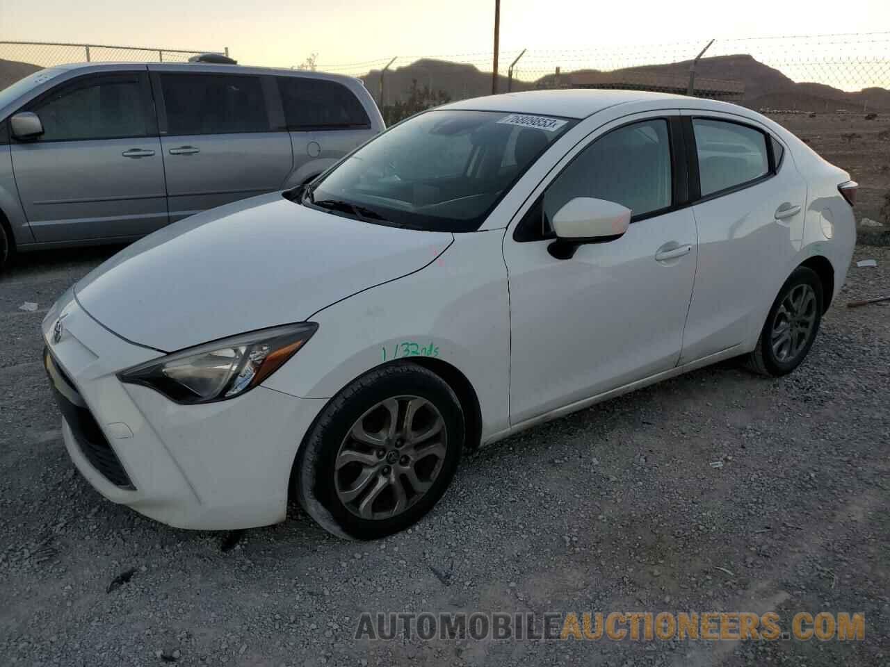 3MYDLBYVXJY315370 TOYOTA YARIS 2018