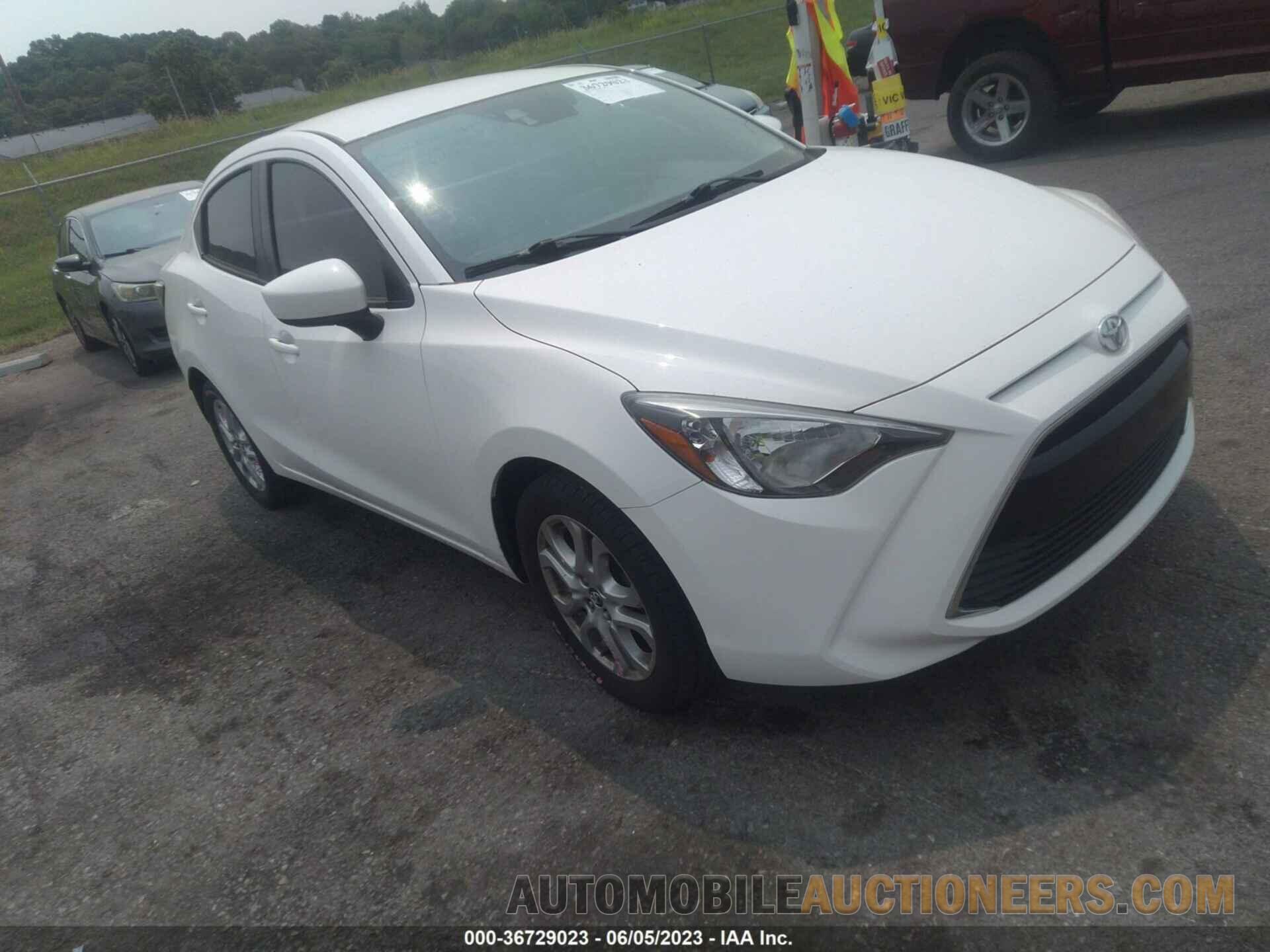 3MYDLBYVXJY316888 TOYOTA YARIS IA 2018